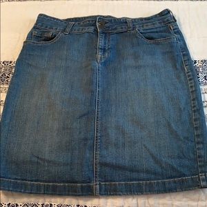 Midi denim skirt